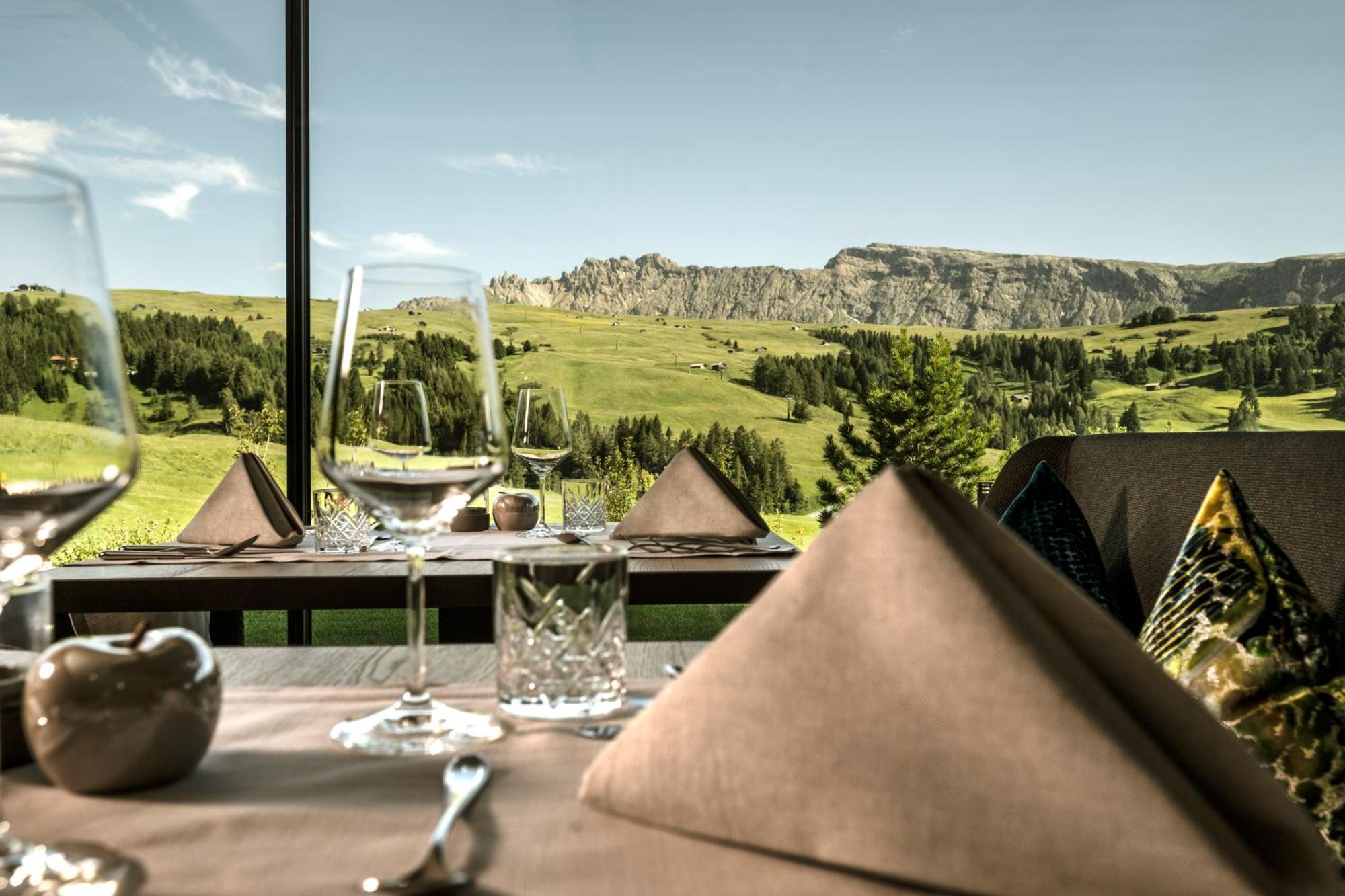 Hotel Schmung Alpe Di Siusi Eksteriør bilde